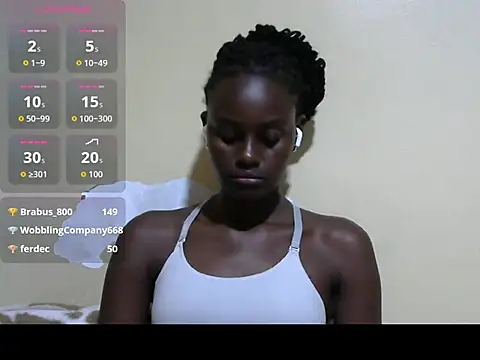 Snapshot of wild_vixen chatting on June 22, 2026, 12:45 am wild vixen online show from June 22, 2026, 12:45 am