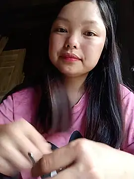 Linna-bae online show from June 13, 2026, 11:57 pm