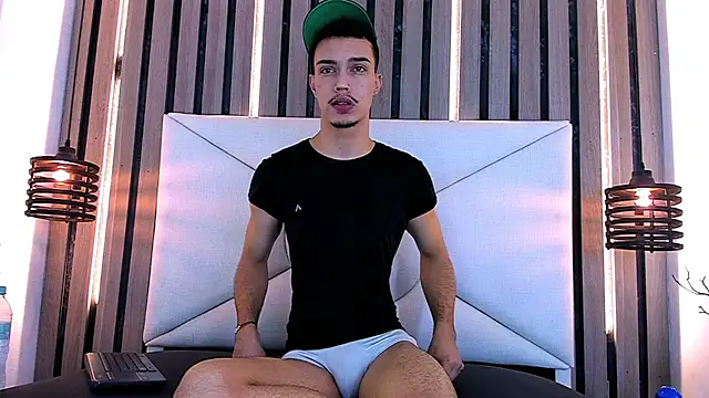 Snapshot of Angel_Klaus chatting on August 2, 2026, 7:51 am Angel Klaus online show from August 2, 2026, 7:51 am