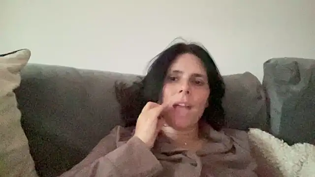 JadeLucy online show from June 13, 2026, 7:56 pm
