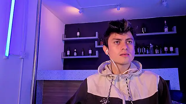 angel still  online show from June 13, 2026, 3:04 am