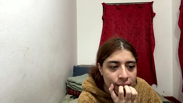 Snapshot of Cherry_Luna1 chatting on June 13, 2026, 3:15 am Cherry Luna1 online show from June 13, 2026, 3:15 am