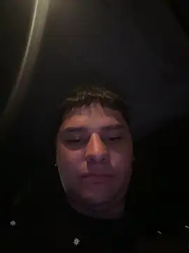 Snapshot of Lovers_room chatting on June 17, 2026, 4:15 am Lovers room online show from June 17, 2026, 4:15 am