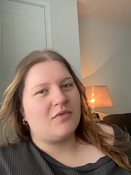 Snapshot of Curvy_Vanilla chatting on July 21, 2026, 12:29 pm Curvy Vanilla online show from July 21, 2026, 12:29 pm
