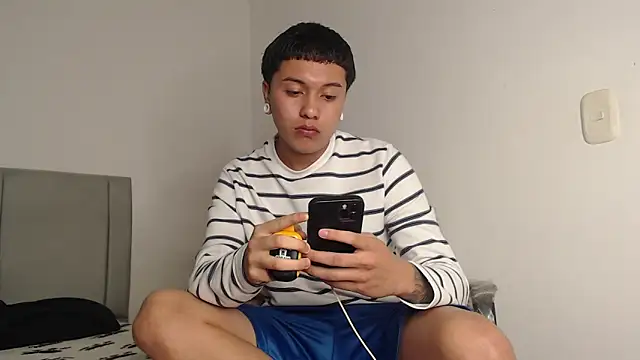 Owenn  blueee online show from June 16, 2026, 3:09 am