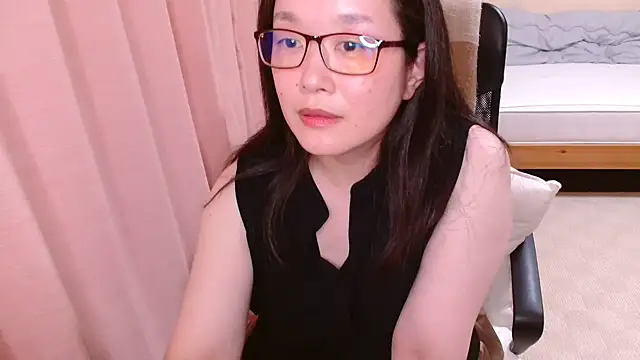 LENA-xo online show from July 13, 2026, 3:15 pm