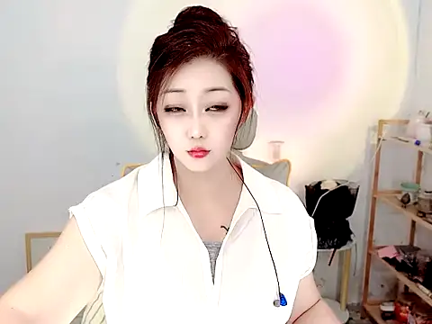 Mimi131499 online show from July 24, 2026, 12:36 pm