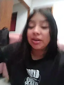 Snapshot of Amber_Herrera chatting on July 21, 2026, 12:18 pm Amber Herrera online show from July 21, 2026, 12:18 pm