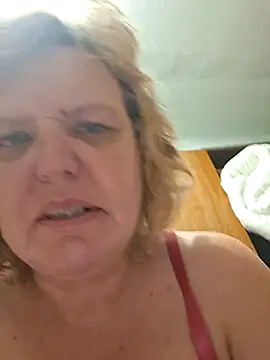 Snapshot of SonyaMarmeladx chatting on July 24, 2026, 5:55 pm SonyaMarmeladx online show from July 24, 2026, 5:55 pm