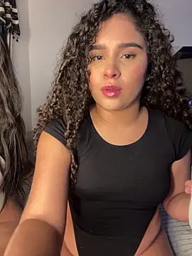 Antonella Whitmore online show from June 16, 2026, 5:21 am
