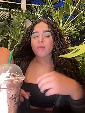 Antonella Whitmore online show from June 19, 2026, 11:41 pm