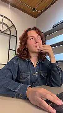 Snapshot of RockstarAlex chatting on June 5, 2026, 1:45 am RockstarAlex online show from June 5, 2026, 1:45 am