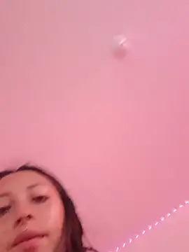 Snapshot of MiaSaen chatting on July 23, 2026, 2:37 pm MiaSaen online show from July 23, 2026, 2:37 pm