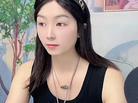 connie565656 online show from June 5, 2026, 6:42 am