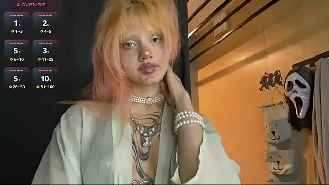 Snapshot of JoanneMcauly chatting on June 30, 2026, 8:54 pm JoanneMcauly online show from June 30, 2026, 8:54 pm