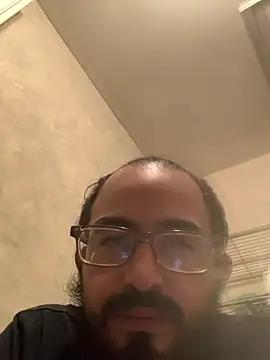 Snapshot of urratherme chatting on June 15, 2026, 3:42 am urratherme online show from June 15, 2026, 3:42 am