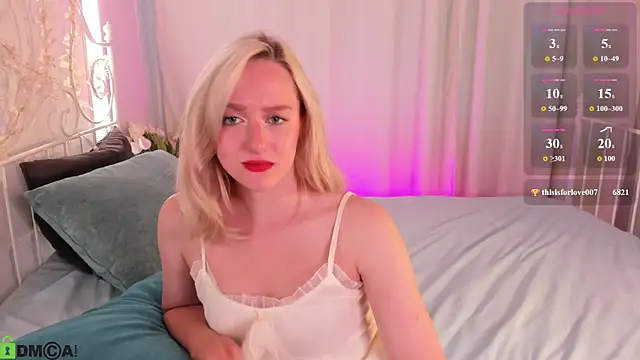 Snapshot of Chloe-Deccer chatting on August 3, 2026, 2:54 am Chloe-Deccer online show from August 3, 2026, 2:54 am