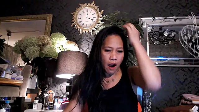 Hornygirltheone online show from September 15, 2025, 11:16 pm