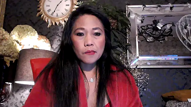 Hornygirltheone online show from October 31, 2025, 12:33 am