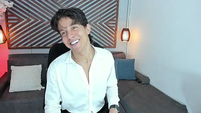 Snapshot of LevinFox chatting on July 18, 2026, 11:36 am LevinFox online show from July 18, 2026, 11:36 am
