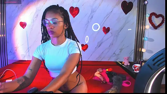 Snapshot of Noami_ chatting on July 14, 2026, 1:06 pm Noami online show from July 14, 2026, 1:06 pm