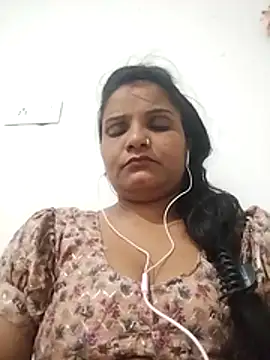 Snapshot of Cut_rani64 chatting on June 24, 2026, 4:28 pm Cut rani64 online show from June 24, 2026, 4:28 pm