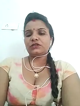 Snapshot of Cut_rani64 chatting on June 25, 2026, 8:08 am Cut rani64 online show from June 25, 2026, 8:08 am