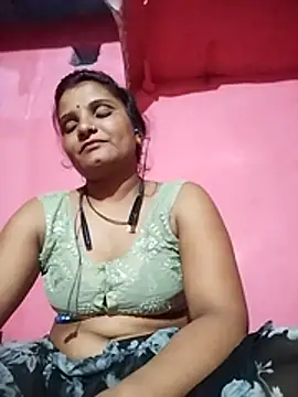 Snapshot of Cut_rani64 chatting on July 10, 2026, 9:01 am Cut rani64 online show from July 10, 2026, 9:01 am