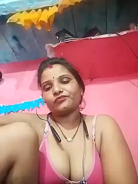 Snapshot of Cut_rani64 chatting on July 17, 2026, 10:33 am Cut rani64 online show from July 17, 2026, 10:33 am