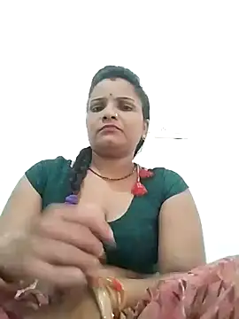 Snapshot of Cut_rani64 chatting on August 4, 2026, 8:39 am Cut rani64 online show from August 4, 2026, 8:39 am