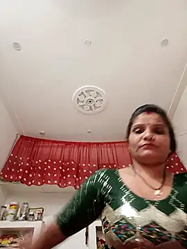 Snapshot of Cut_rani64 chatting on August 7, 2026, 11:23 am Cut rani64 online show from August 7, 2026, 11:23 am