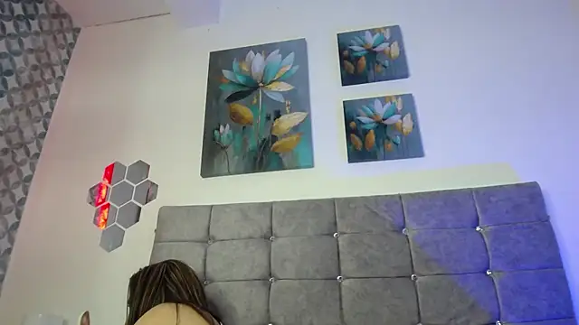 Snapshot of lilith_luxx chatting on July 14, 2026, 10:21 am lilith luxx online show from July 14, 2026, 10:21 am