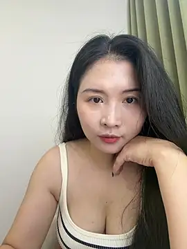 Snapshot of Doudou__520 chatting on June 27, 2026, 7:24 am Doudou 520 online show from June 27, 2026, 7:24 am
