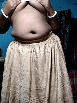 Snapshot of Mis-maya chatting on June 20, 2026, 5:21 am Mis-maya online show from June 20, 2026, 5:21 am