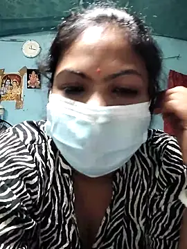 Snapshot of Mis-maya chatting on July 1, 2026, 6:48 am Mis-maya online show from July 1, 2026, 6:48 am