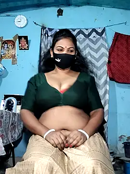 Snapshot of Mis-maya chatting on July 8, 2026, 3:16 pm Mis-maya online show from July 8, 2026, 3:16 pm