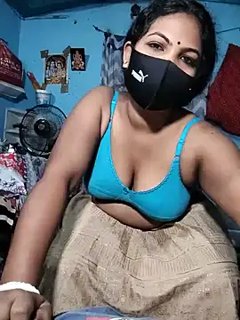 Snapshot of Mis-maya chatting on July 12, 2026, 2:35 am Mis-maya online show from July 12, 2026, 2:35 am