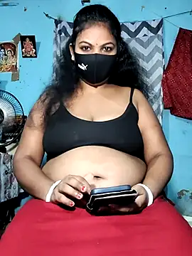 Snapshot of Mis-maya chatting on July 12, 2026, 3:36 pm Mis-maya online show from July 12, 2026, 3:36 pm