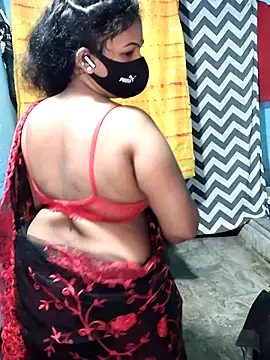 Snapshot of Mis-maya chatting on July 26, 2026, 1:47 am Mis-maya online show from July 26, 2026, 1:47 am