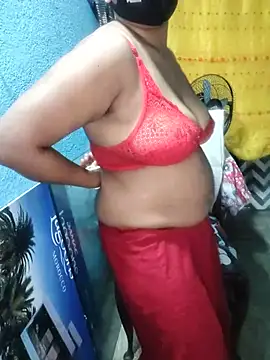 Snapshot of Mis-maya chatting on August 1, 2026, 3:17 am Mis-maya online show from August 1, 2026, 3:17 am