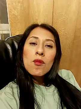 ELY FE  online show from July 15, 2026, 3:56 am