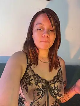 Snapshot of Emma_Jonas chatting on July 23, 2026, 5:33 pm Emma Jonas online show from July 23, 2026, 5:33 pm