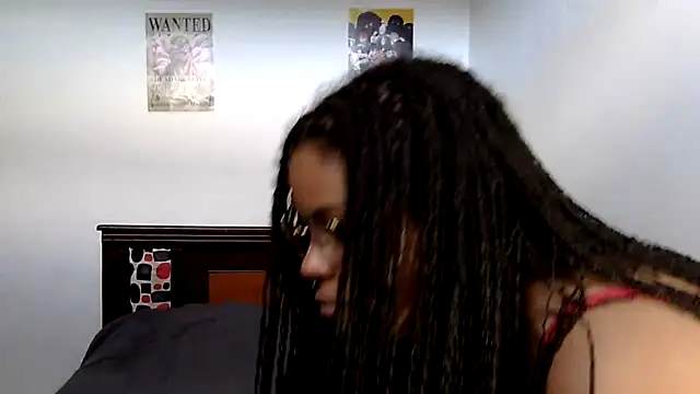Lolacurly69 online show from August 3, 2026, 10:24 pm