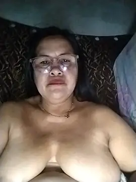 Snapshot of ClassyLady51 chatting on August 3, 2026, 4:22 pm ClassyLady51 online show from August 3, 2026, 4:22 pm