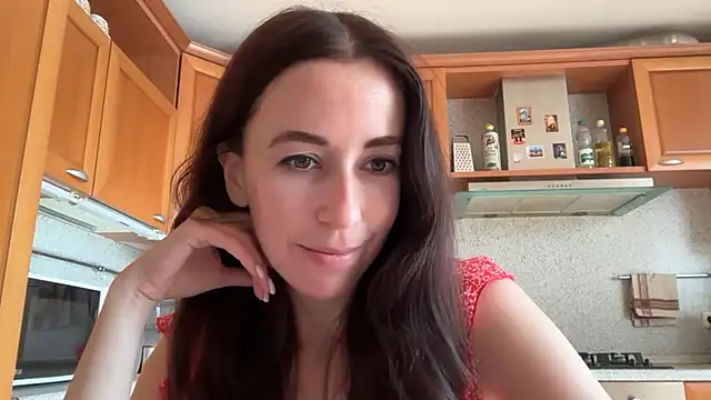 Snapshot of Flamingo_Queen chatting on July 11, 2026, 5:21 am Flamingo Queen online show from July 11, 2026, 5:21 am