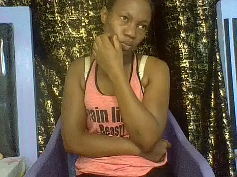 Snapshot of Lovey_daisy15 chatting on June 23, 2026, 4:21 am Lovey daisy15 online show from June 23, 2026, 4:21 am