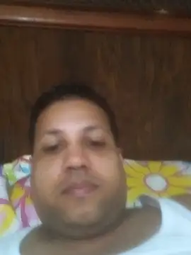 BustlingShirt online show from June 11, 2026, 3:37 am