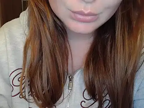 Snapshot of Butterfly_PL chatting on June 11, 2026, 5:22 pm Butterfly PL online show from June 11, 2026, 5:22 pm