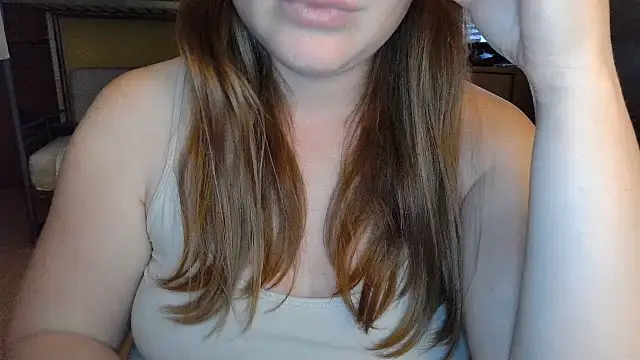 Snapshot of Butterfly_PL chatting on July 28, 2026, 10:53 pm Butterfly PL online show from July 28, 2026, 10:53 pm