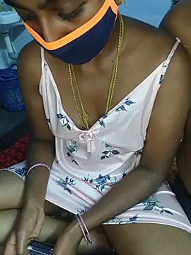 Snapshot of sweet_saranya chatting on July 20, 2026, 4:38 am sweet saranya online show from July 20, 2026, 4:38 am